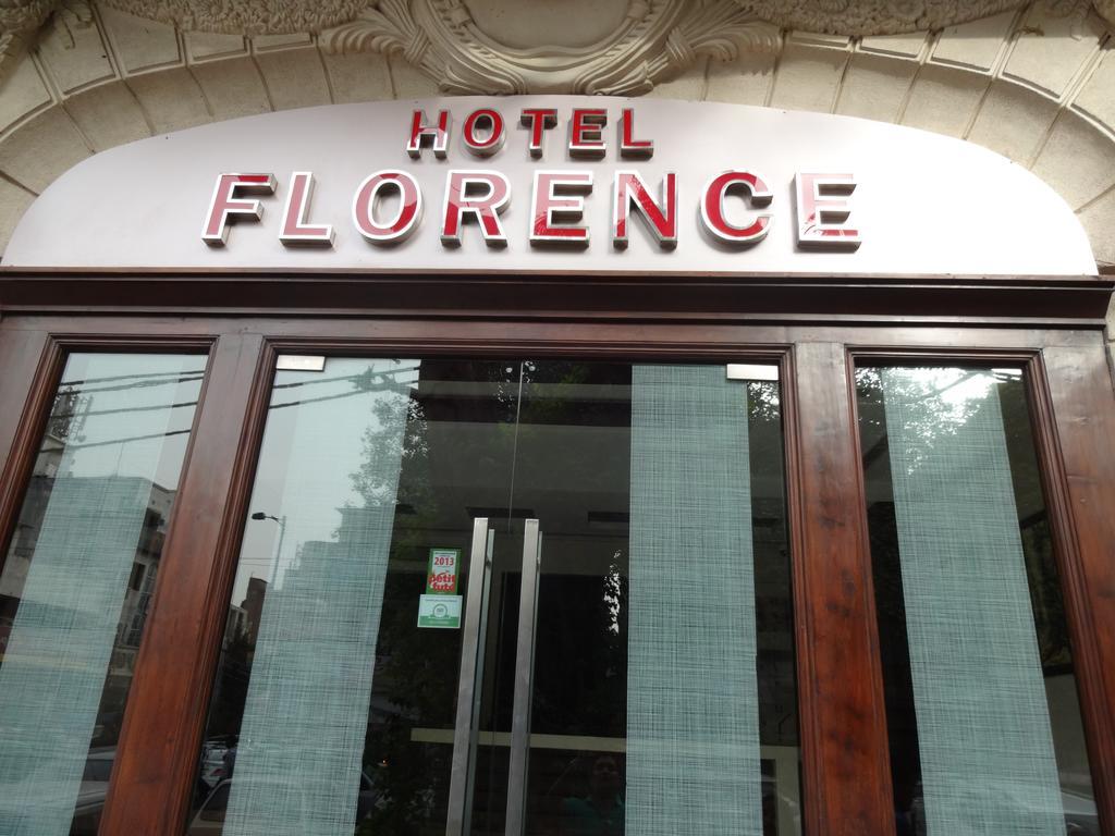Hotel Florence New Delhi Ngoại thất bức ảnh